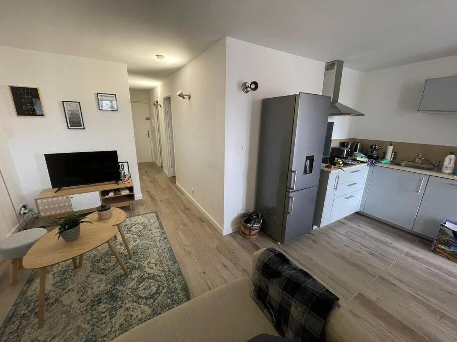 Tres Bel Appartement, Port Sanary, 외부 사진