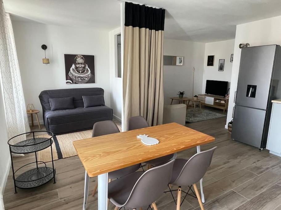 Tres Bel Appartement, Port Sanary, 외부 사진